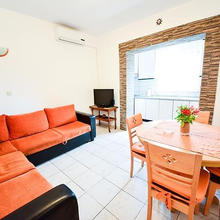 Apartments Valentina Petrcane Eksteriør billede