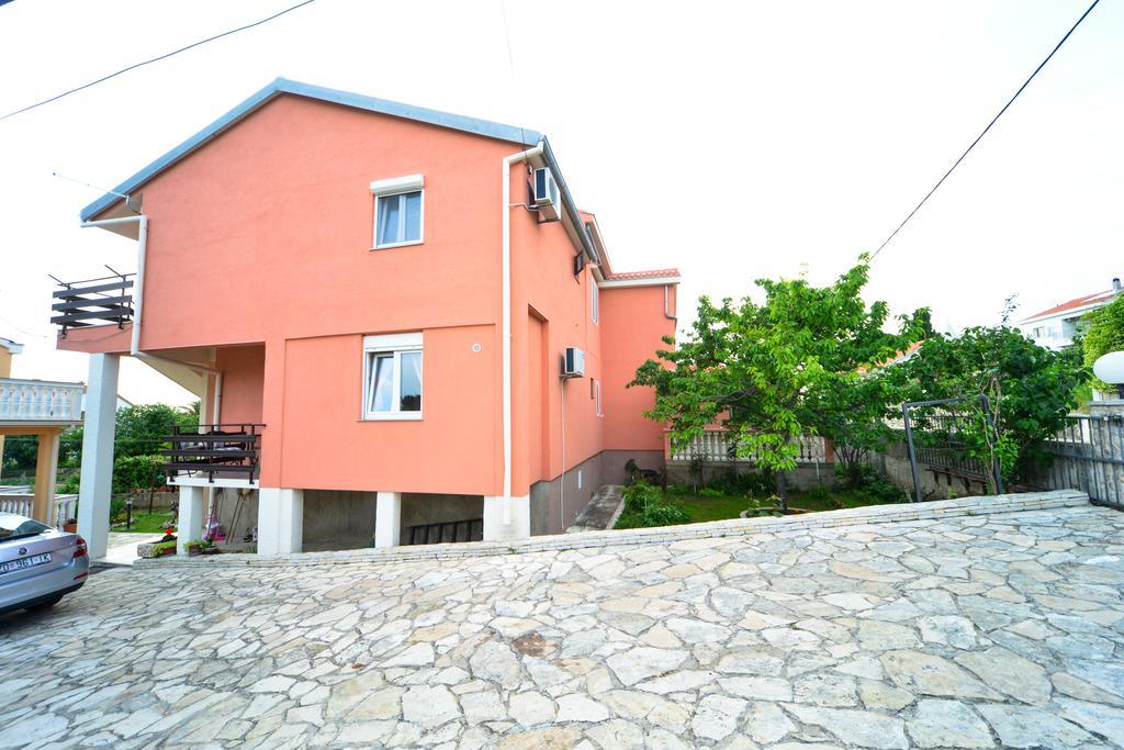 Apartments Valentina Petrcane Eksteriør billede