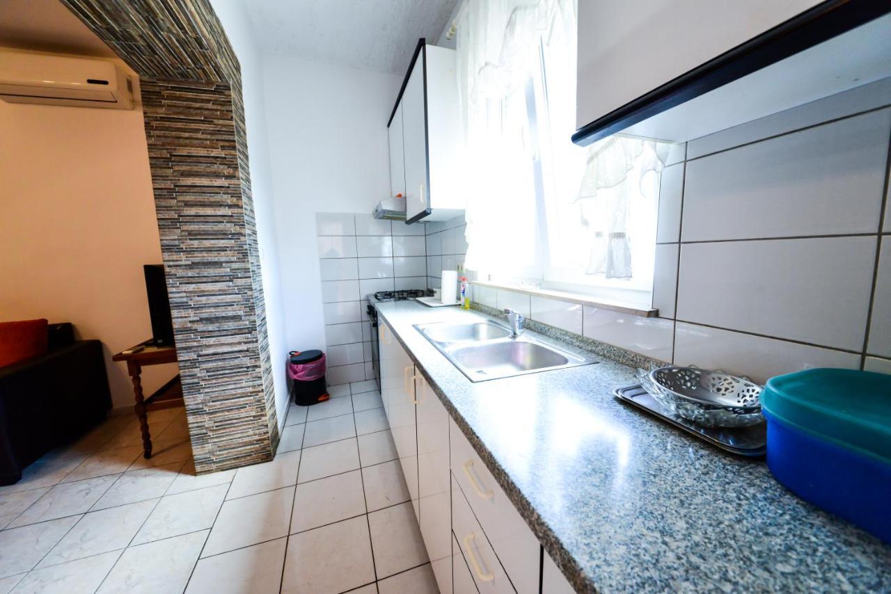 Apartments Valentina Petrcane Eksteriør billede